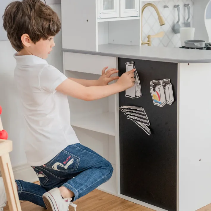 Kids Teamson Kids Little Chef Upper East Retro Play Kitchen with Effects, White - FINAL SALE
